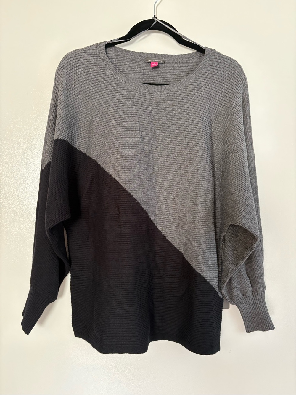 NWT Vince Camuto Asymmetric Colorblock Ribbed Knit Dolman Sweater Grey Black S